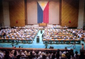 Congressional panel endorses Estrada impeachment complaint